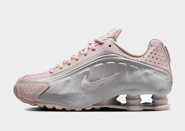 Sneakers Wmns Shox R4 “Barely Rose / Metallic Platinum