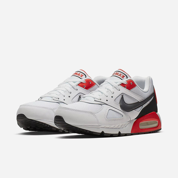 Nike Air Max IVO