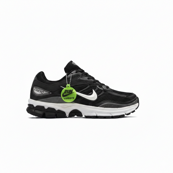 Nike Zoom Vomero noire et blanche