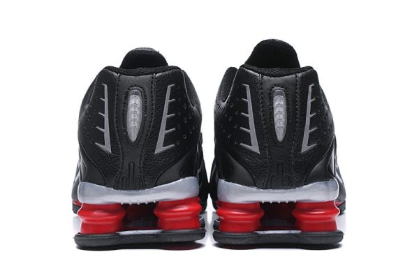 Sneaker Shox R4 Black Red