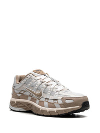 Basket Nike P-6000 PRM coloris khaki