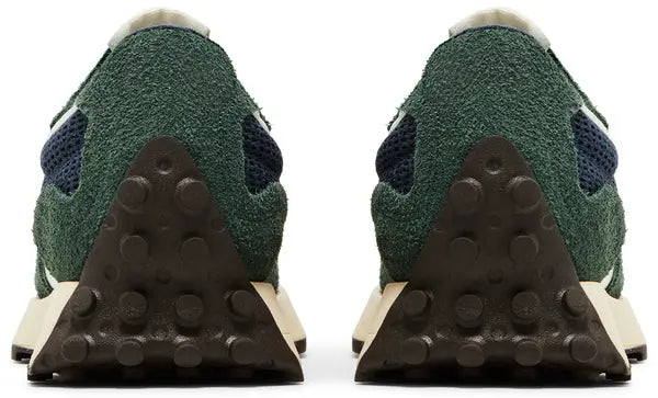 New Balance 327 'Midnight Green Outerspace