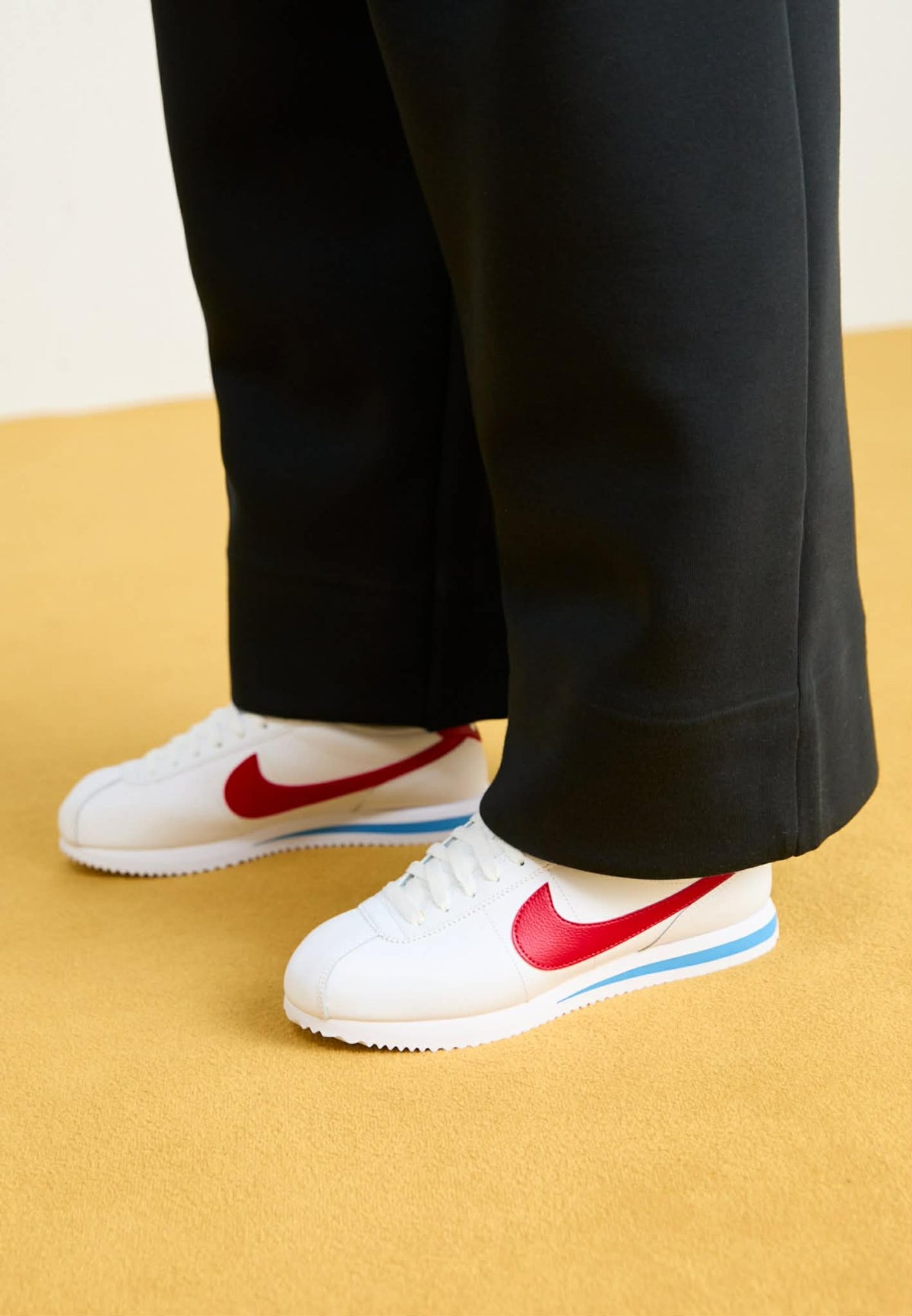 Sneaker Cortez White/Red-Blue