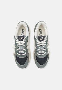 Sneakers ASICS Gel-NYC “Graphite Grey / Smoke Grey”
