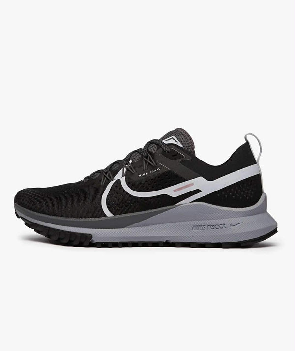 Sneaker React Pegasus Trail 4 Black Aura / Dark Grey / Wolf Grey&nbsp;