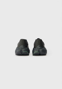 baskets Lacoste Spinor PRM 225 en gris foncé