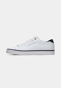 Basket  baskets Tommy Hilfiger blanches