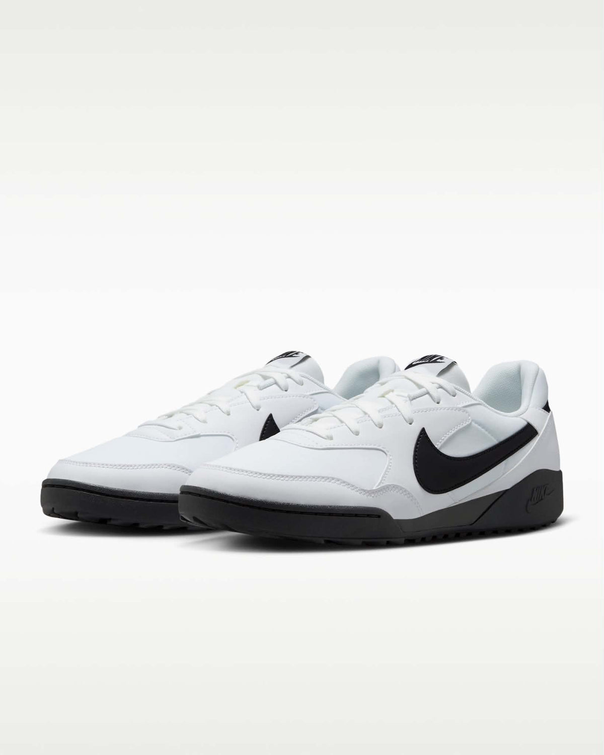 Basket Nike Terra Manta blanc