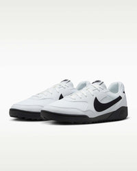 Basket Nike Terra Manta blanc