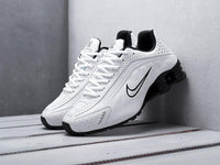 Sneaker Shox R4 blanche et noire