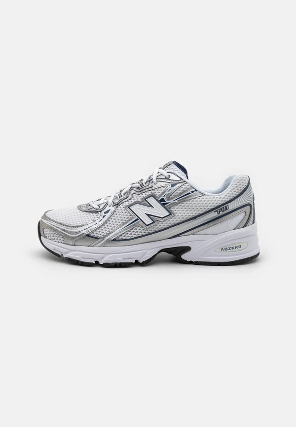New Balance U740 Unisex