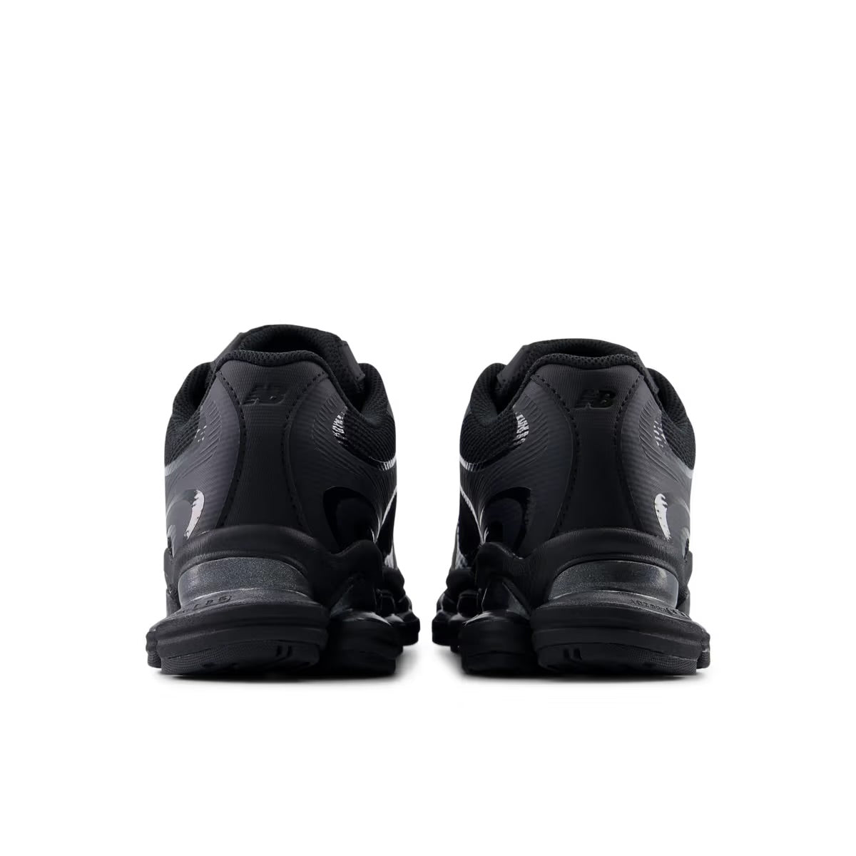 Basket New Balance ABZORB 2000 « Triple Black »