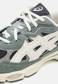 Sneakers ASICS Gel-NYC “Graphite Grey / Smoke Grey”