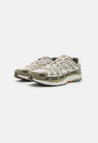 Sneakers P-6000 Light Army/Cargo Khaki.