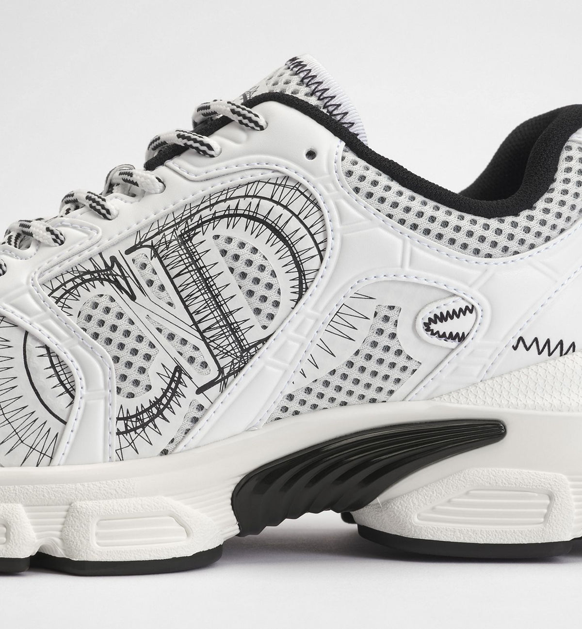 Basket Dior Chrono blanches et noires