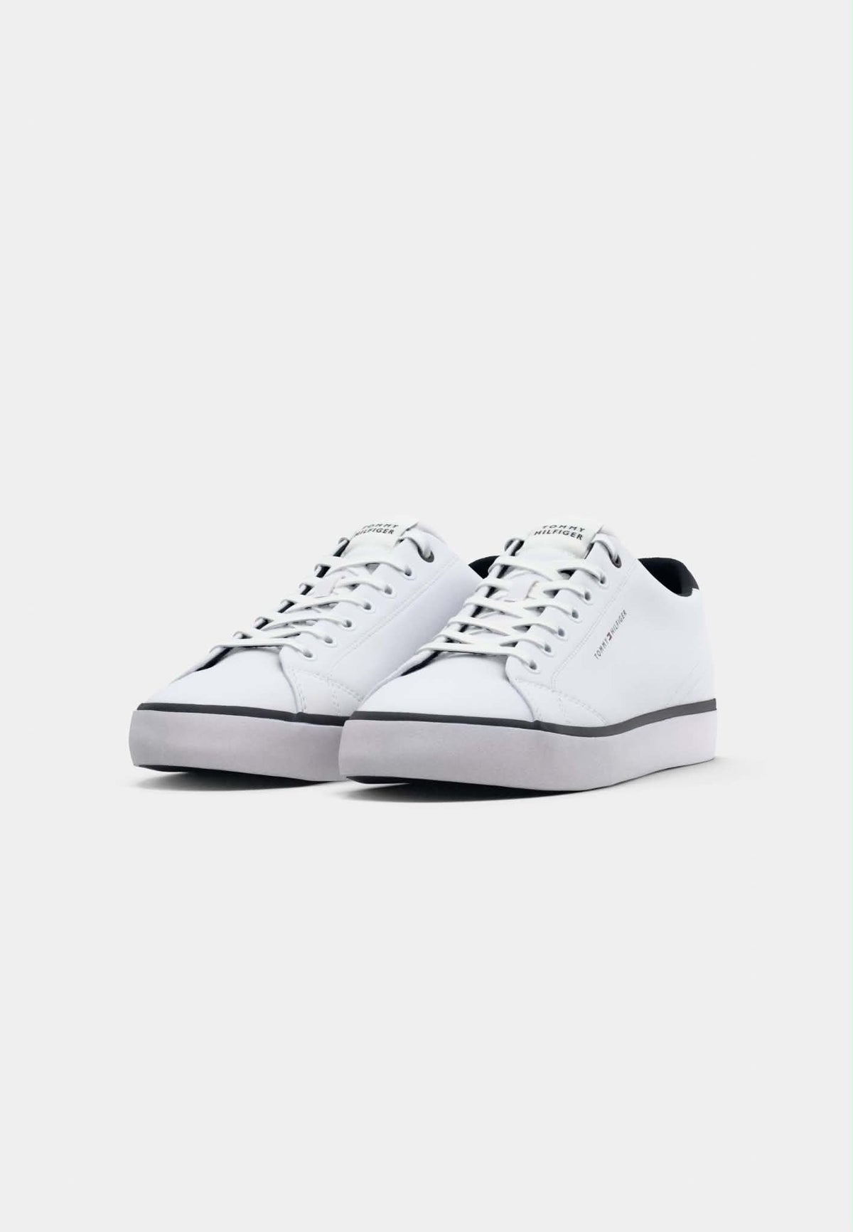 Basket  baskets Tommy Hilfiger blanches