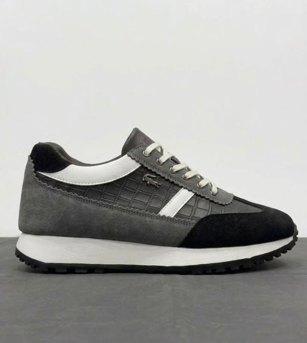 baskets Lacoste en gris et noir