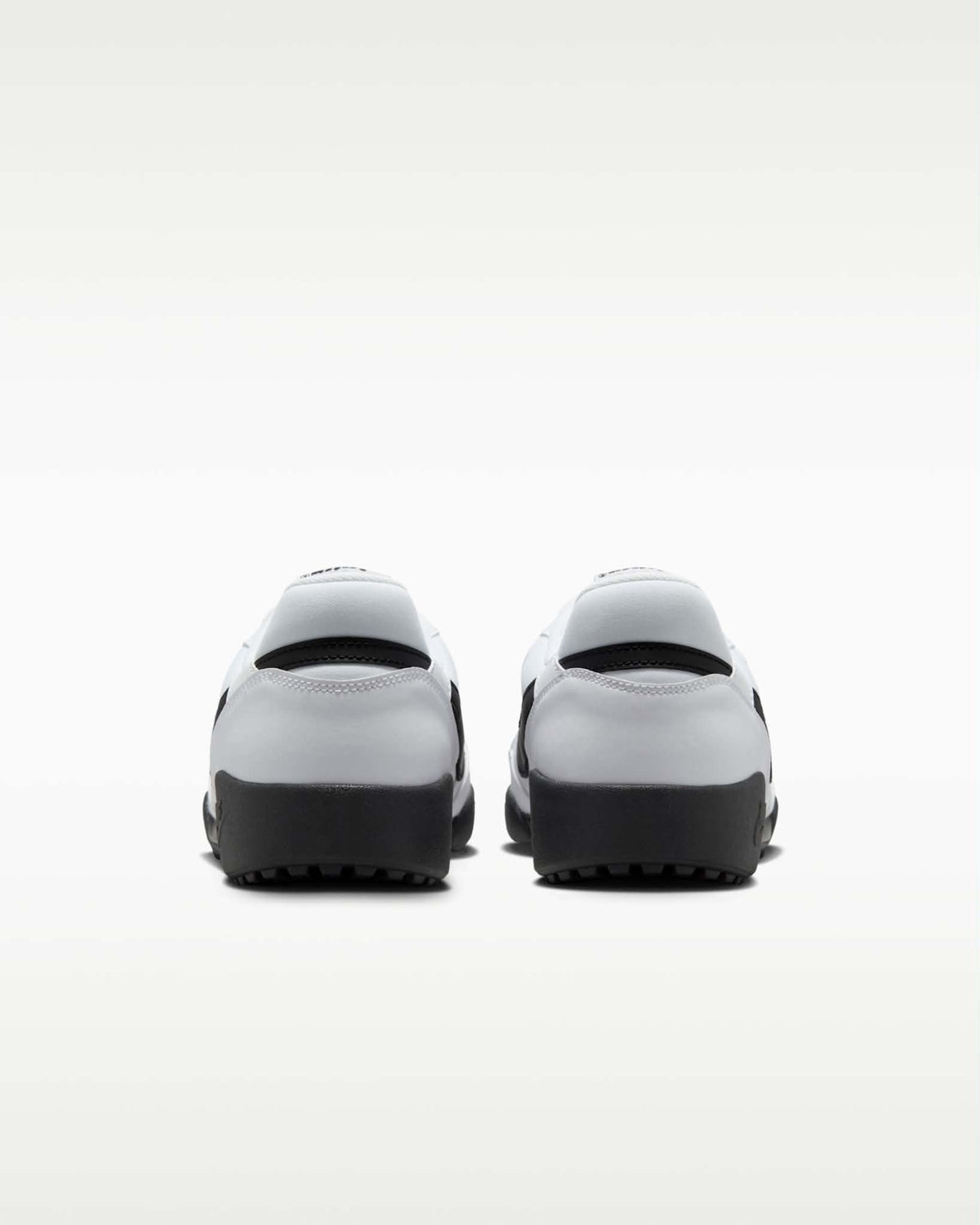 Basket Nike Terra Manta blanc