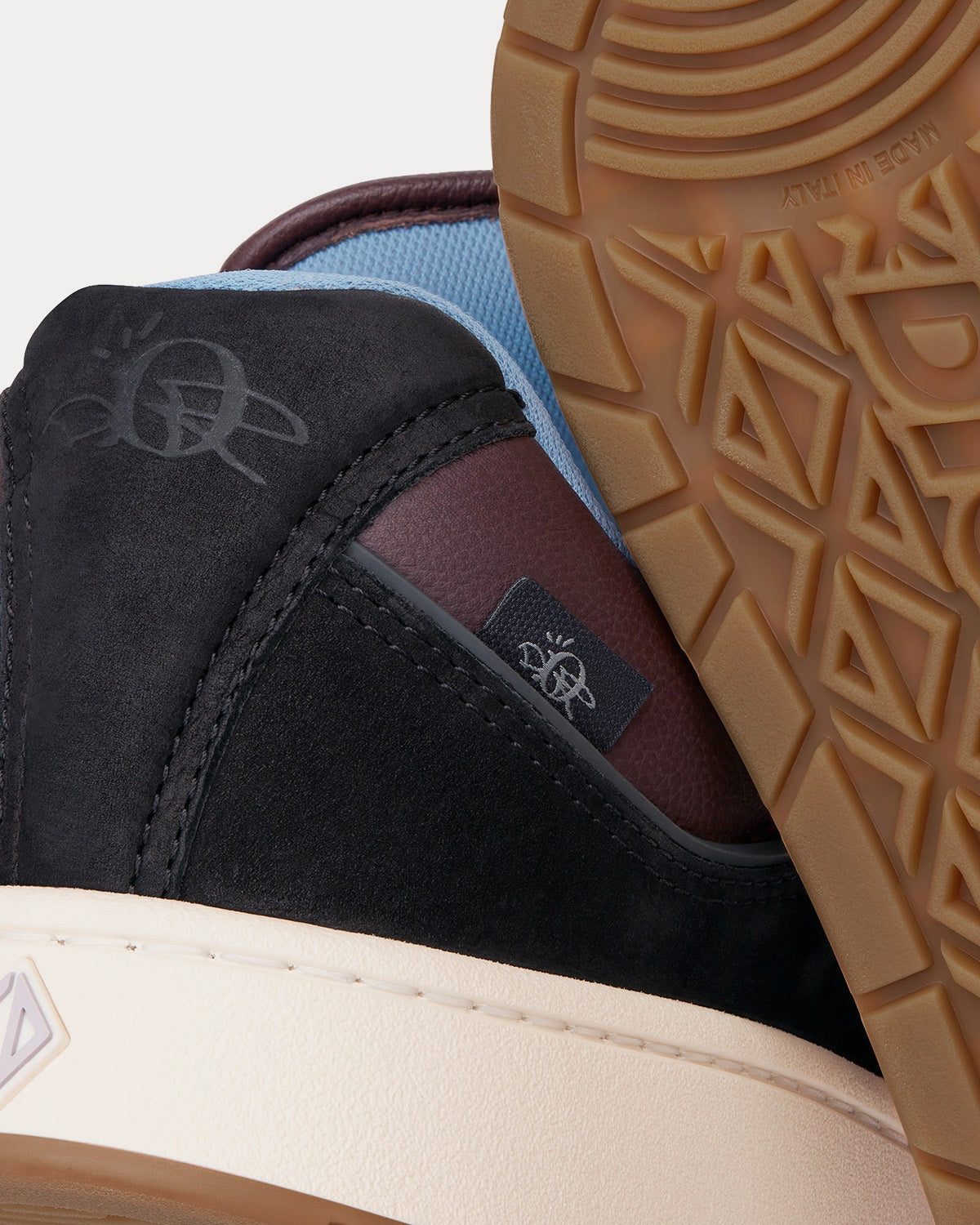 Basket Dior x Travis Scott B713 « Cactus Jack » en coloris mocha et noir
