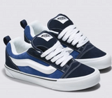 Vans Knu Skool bleu marine et blanc