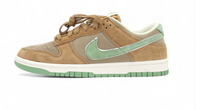 Nike SB Dunk Low Otomo Katsuhiro x "Steamboy OST