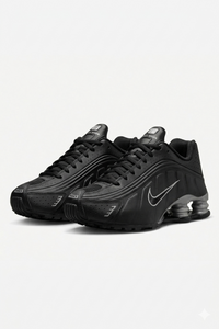 Sneaker Shox R4 noire