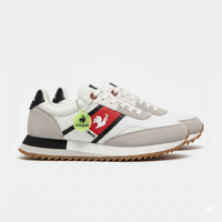 Coq Sportif, modèle lifestyle blanc