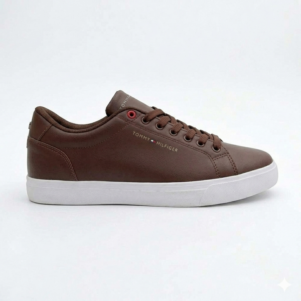 Sneaker TH “Low-Cut Logo Leather Mix”