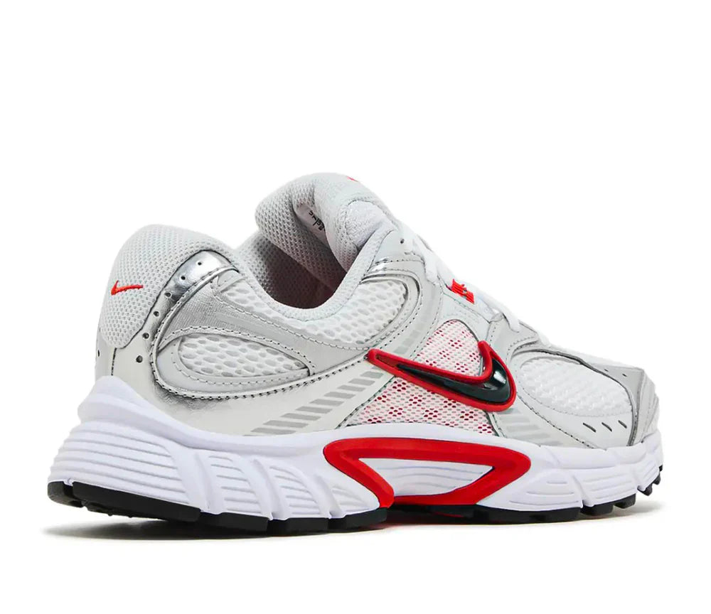 Nike V5 RNR White Picante Red Vast Grey Black