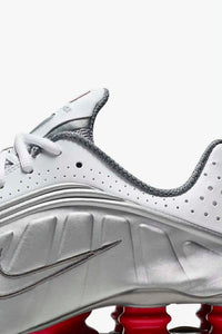 Sneaker Shox R4 Metallic Silver