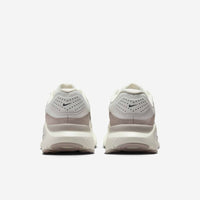 Sneaker Air Zoom Structure 26