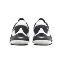 Sneaker Precision 6
