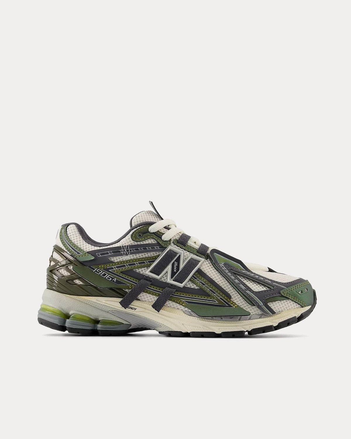 Basket New Balance 1906A « Olive Juice/Sea Salt »