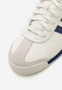 Basket Adidas Samoa blanches