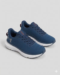Basket Under Armour Charged Assert 10 en bleu marine