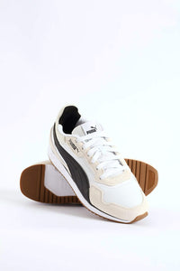 Basket Puma Softride St Miler blanche et beige