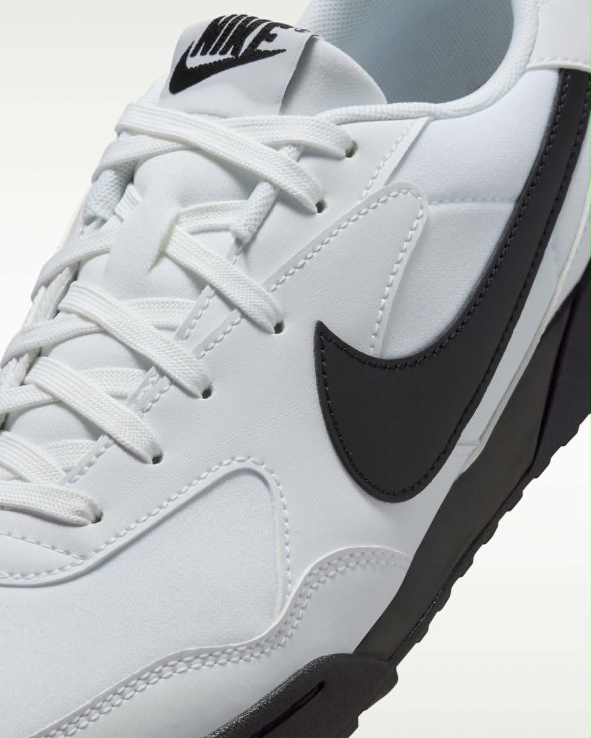 Basket Nike Terra Manta blanc