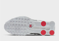 Nike Shox R4 Shoes en blanc et argent