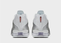 Nike Shox R4 Shoes en blanc et argent