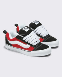 Vans Knu Skool en coloris noir et rouge